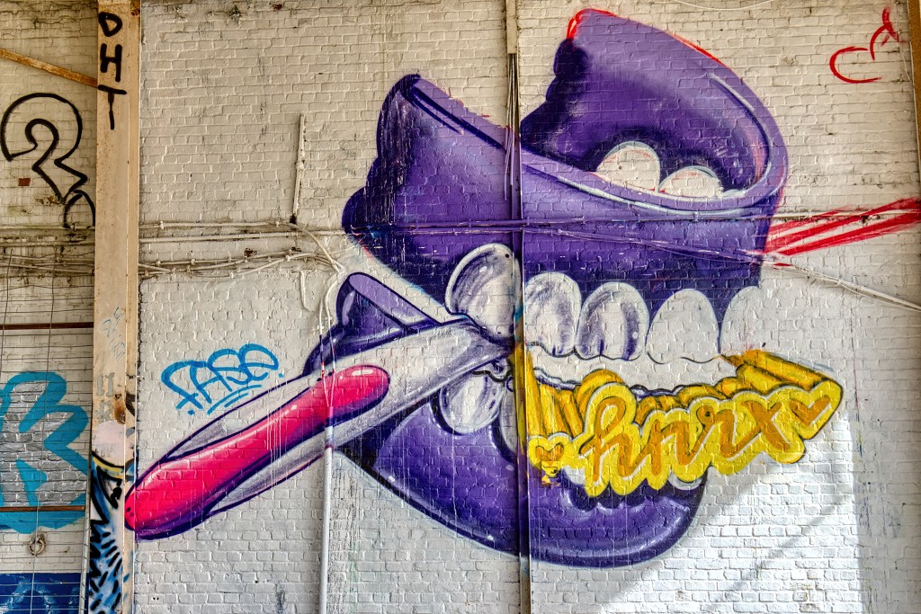 HDR Doel belgie belgique urbex decay verlaten spookdorp spookstad kerncentrale graffiti